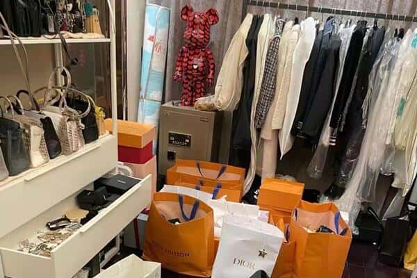 盐城市射阳回收一线品牌衣服